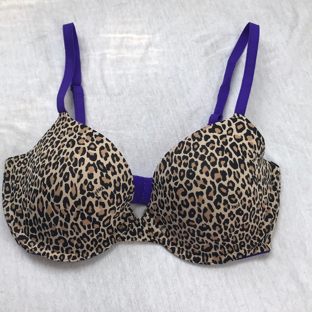 Pink Victoria’s Secret wear everywhere Demi bra.